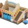 Melissa & Doug Parkhaus Mit Tankstelle Und Waschanlage Aus Holz -Spielzeug Förderung 11154399 01